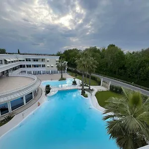 https://appartamento-du-lac-1.it-lombardy.com